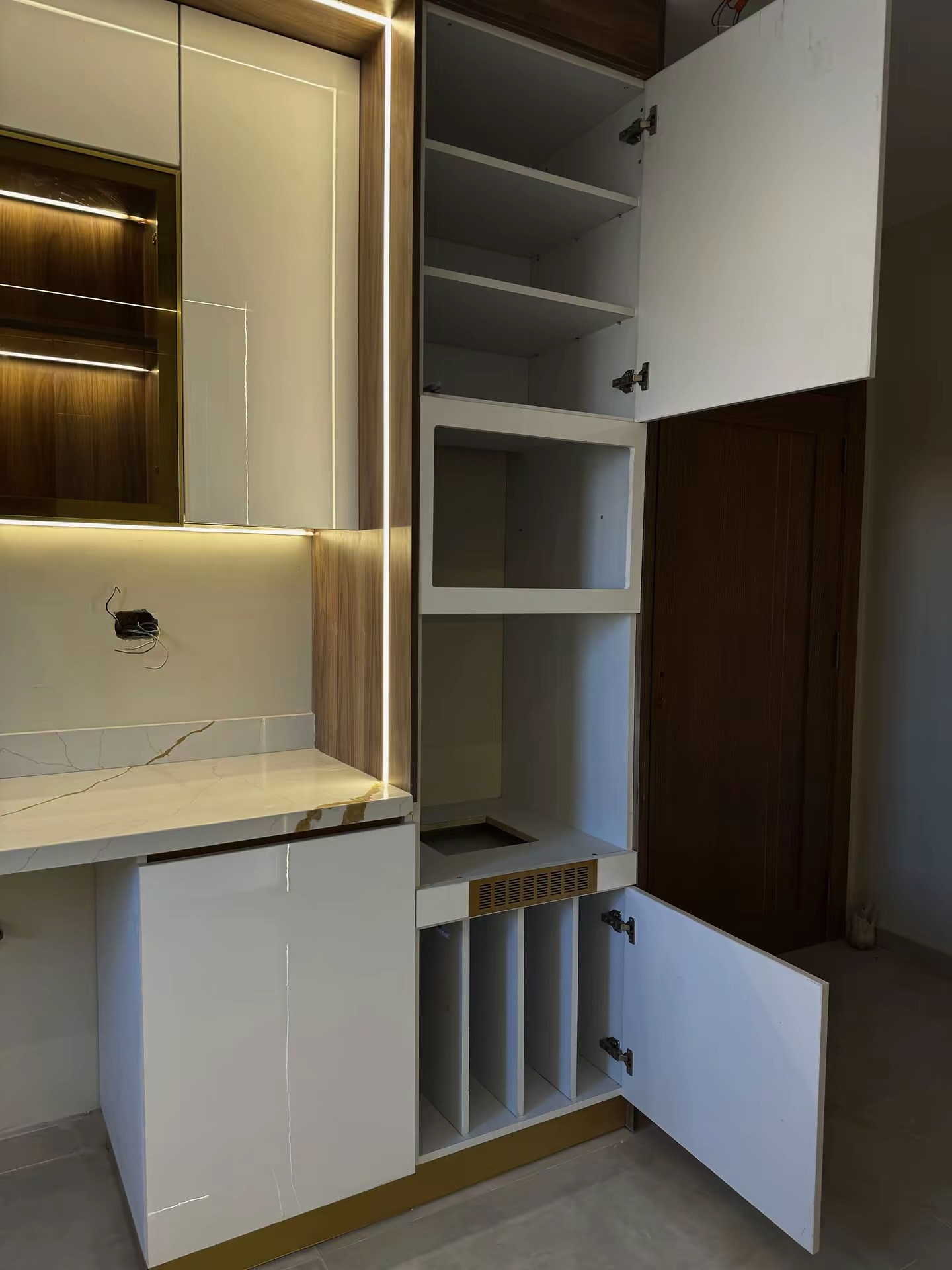 Tall unit interior with shelving, appliance bay and tray dividers